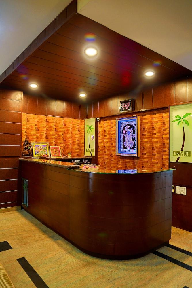 Hotel Royal Palm - A Budget Hotel In Udaipur Exterior photo