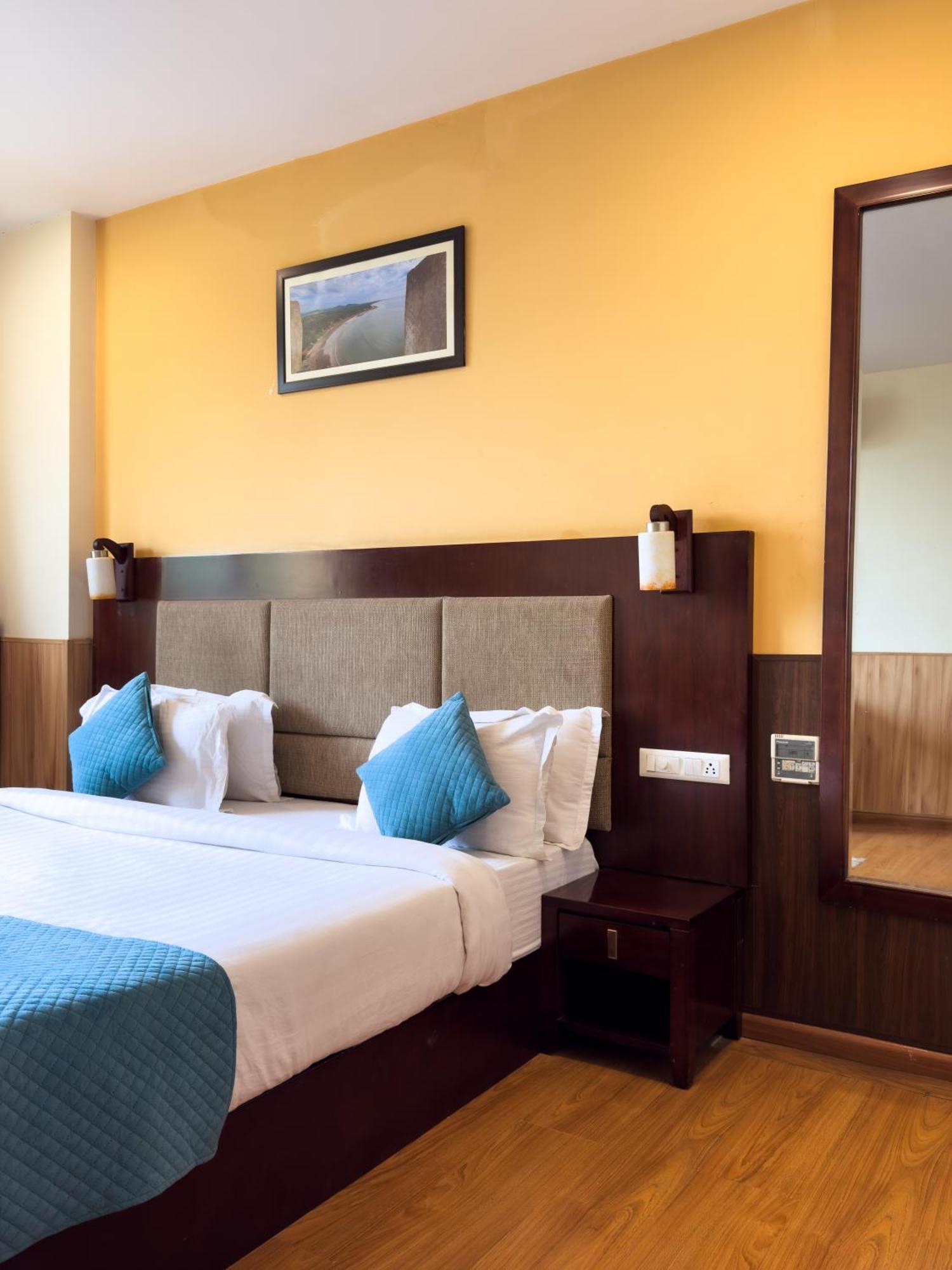 Hotel Royal Palm - A Budget Hotel In Udaipur Exterior photo