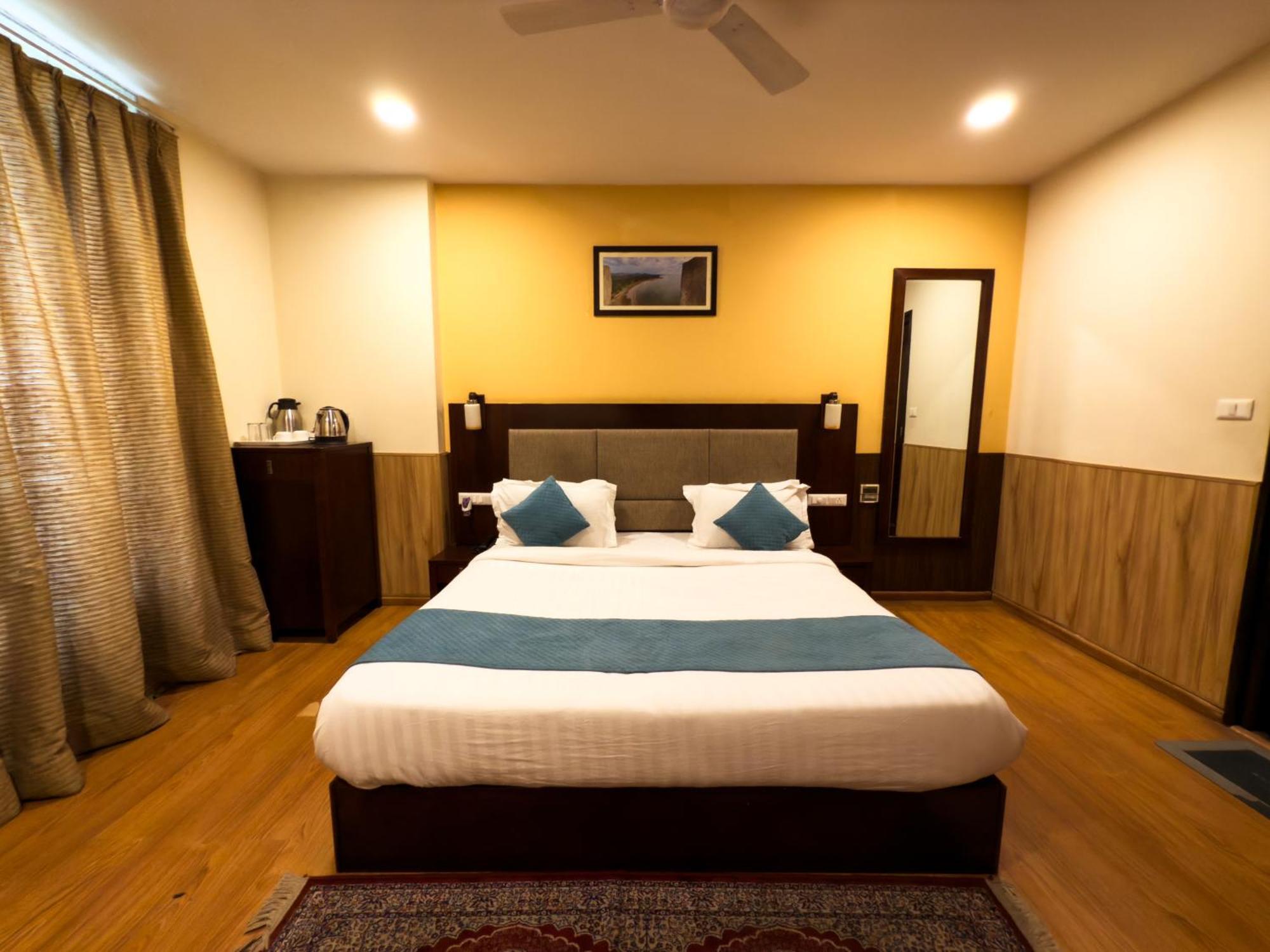 Hotel Royal Palm - A Budget Hotel In Udaipur Exterior photo