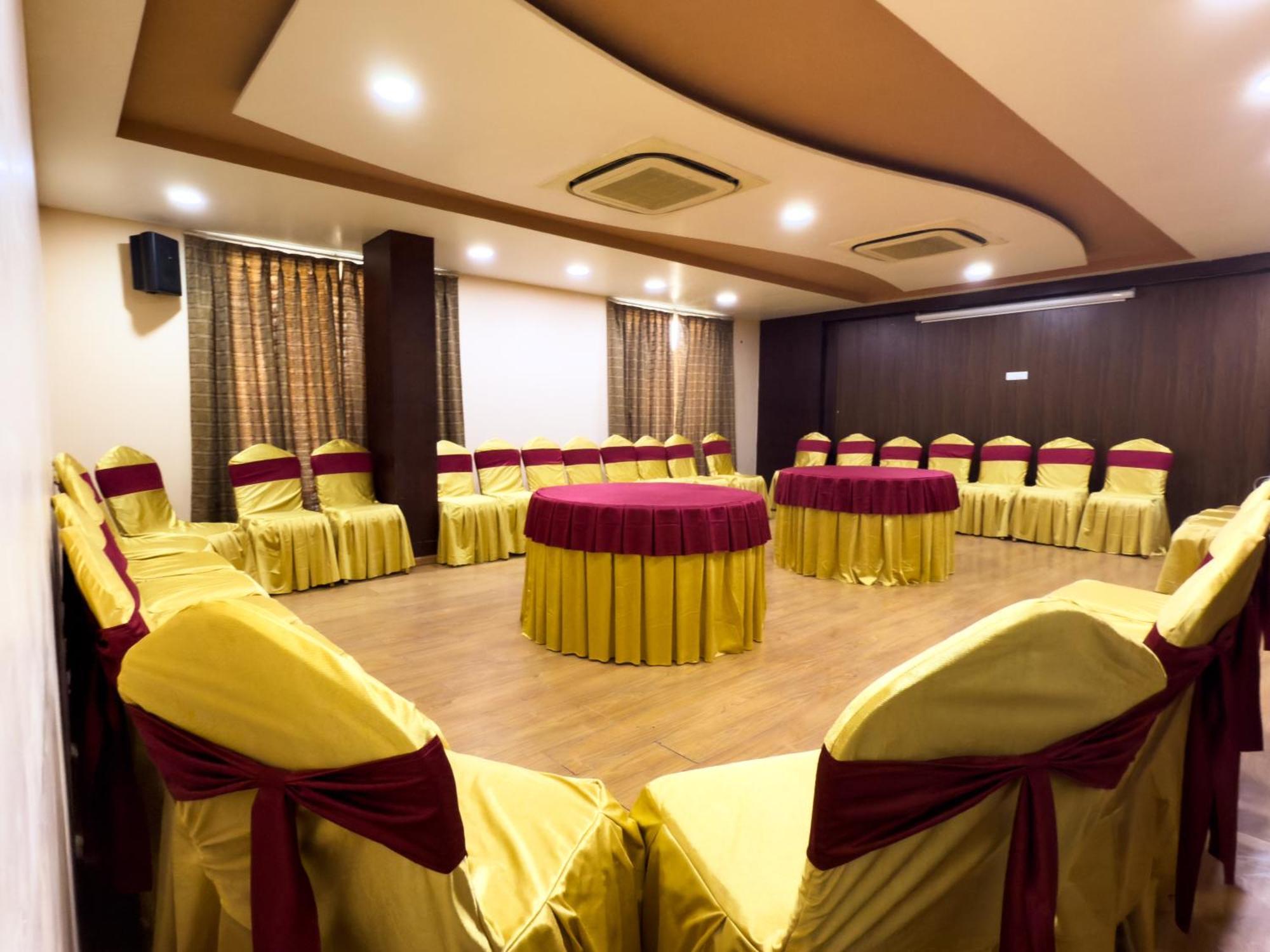 Hotel Royal Palm - A Budget Hotel In Udaipur Exterior photo